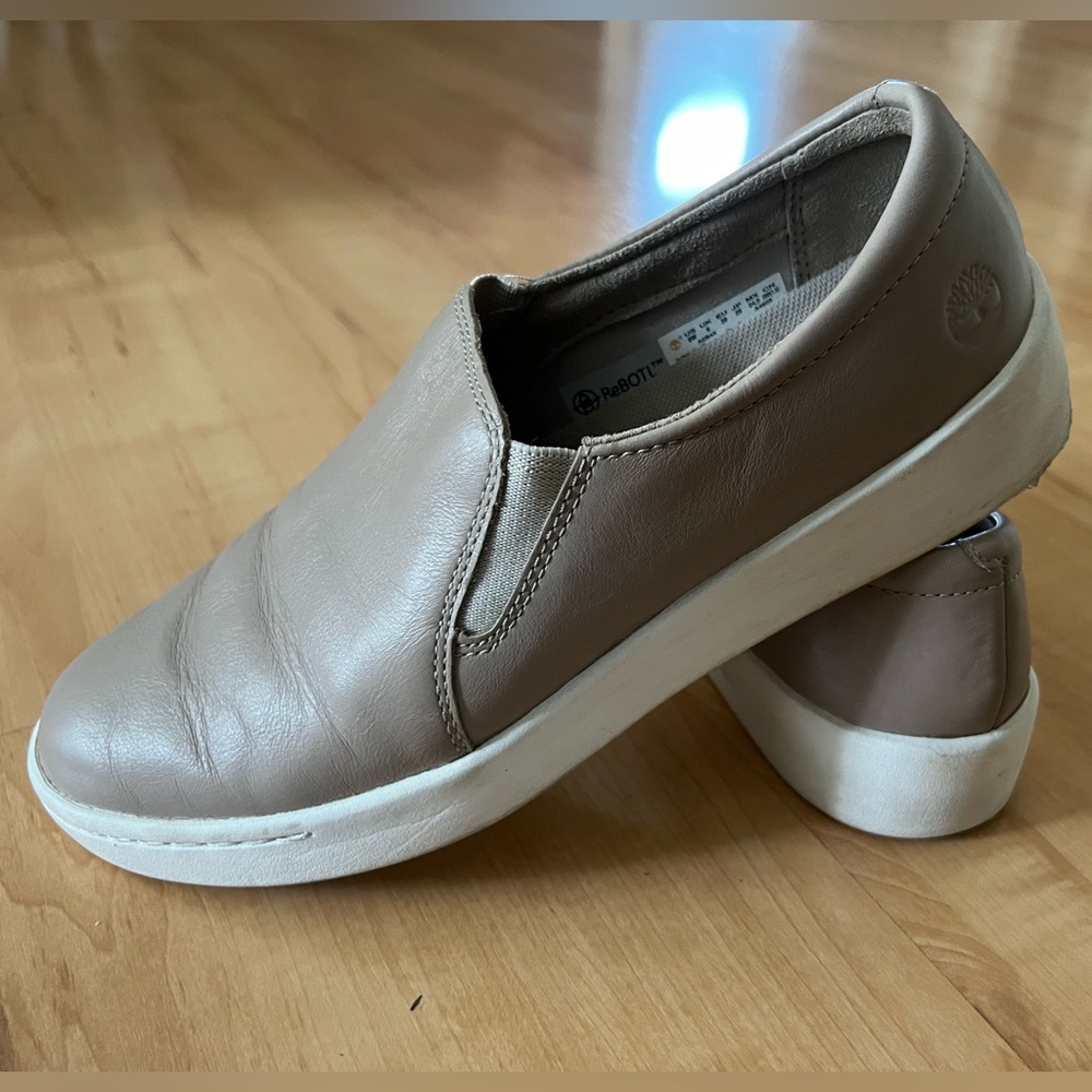 Timberland Slip-ons - Picture 2 of 9